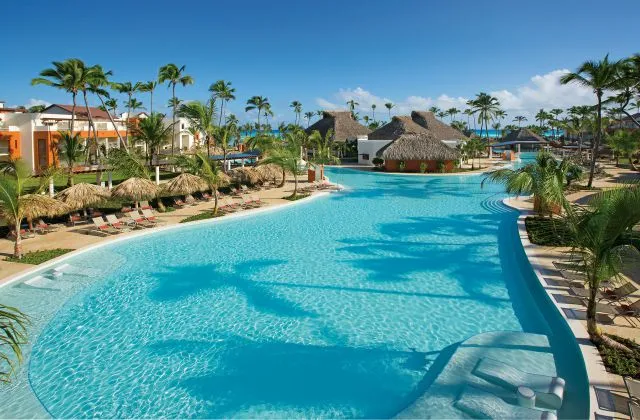 Hotel Breathless Punta Cana main swimming pool